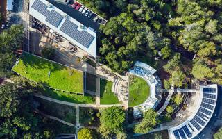 The new Science and Environmental Center supports the school’s evolving mission of sustainability and environmental stewardship as a foundation of 21st century education.